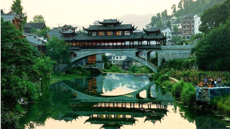 Cầu Thổ Vương