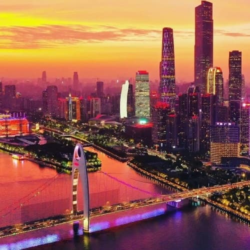 HONG KONG – CHINA: CRUISE TO GUANGZHOU – SHENZHEN