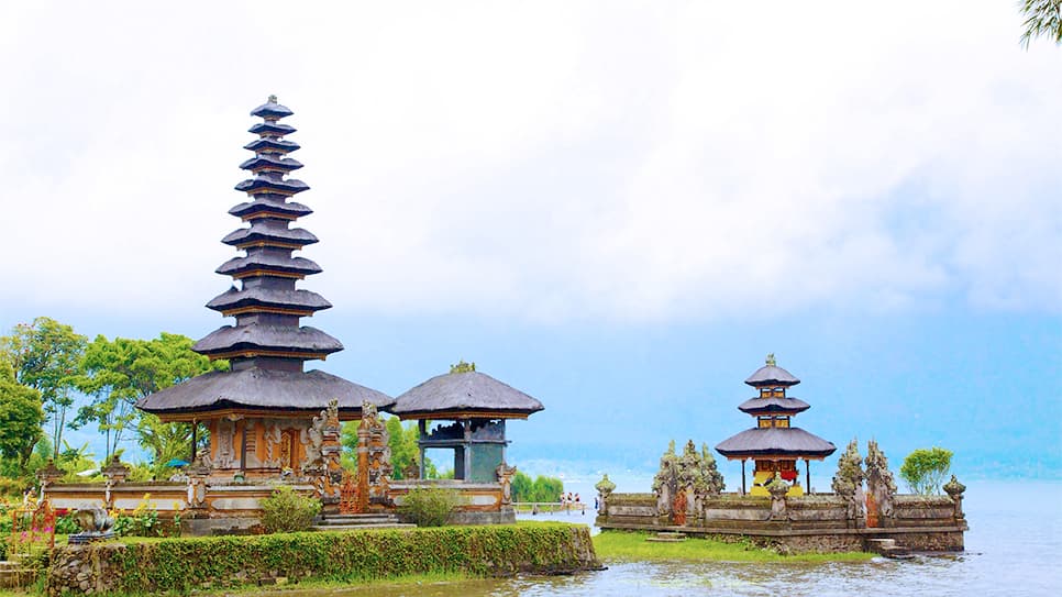 Đền Ulun Danu 