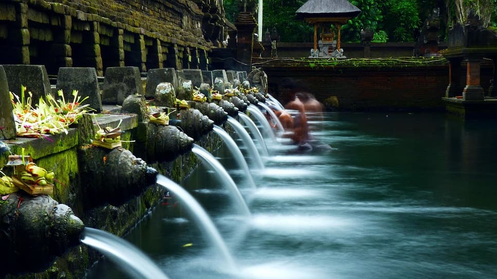 Đền TIRTA EMPUL