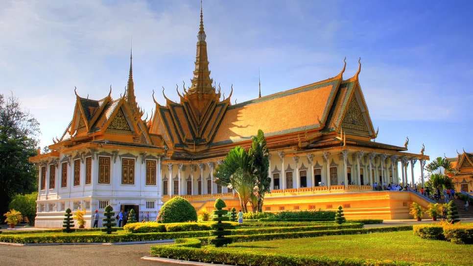Chùa Vàng – chùa Bạc