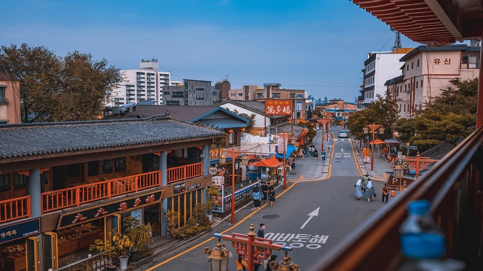 Khu Chinatown
