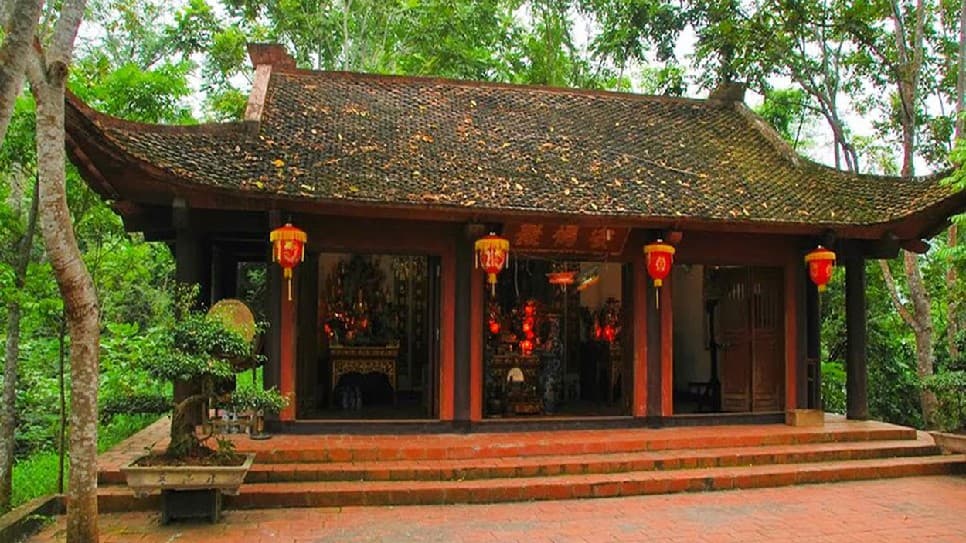 Đền An Mạ