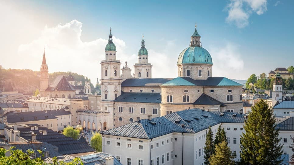  Nhà thờ Salzburg