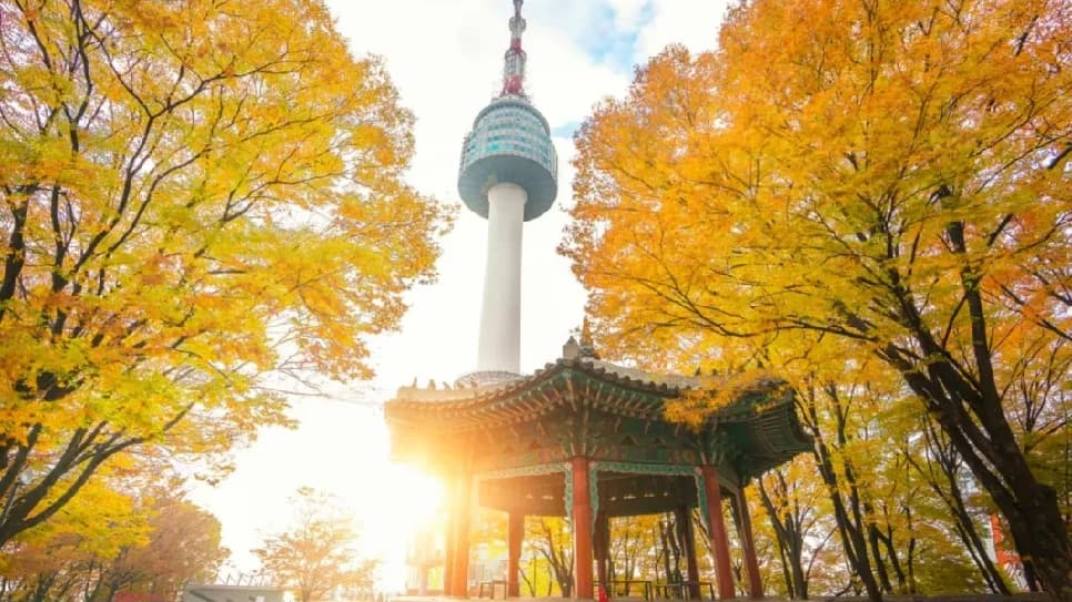 Tháp Nam San
