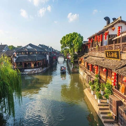 CHINA NOSHOPPING: DREAM OF THE THOUSAND-YEAR-OLD ANCIENT TOWNS