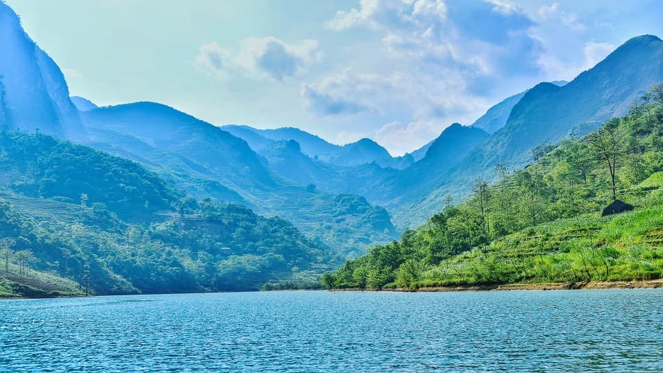 Scenery on both banks of the Nho Que River
