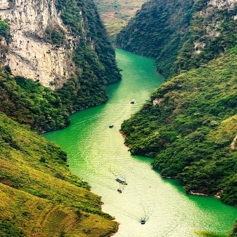 NORTHERN TOUR: NORTHEAST ARC OF VIETNAM