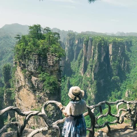 ZHANGJIAJIE – HUNAN FAIRYLAND TOUR