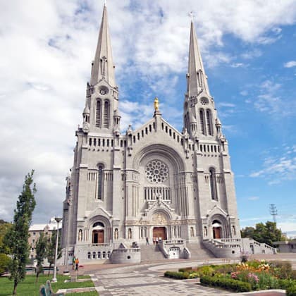 CANADA: TORONTO – QUEBEC – HÀNH TRÌNH THÁNH ĐƯỜNG